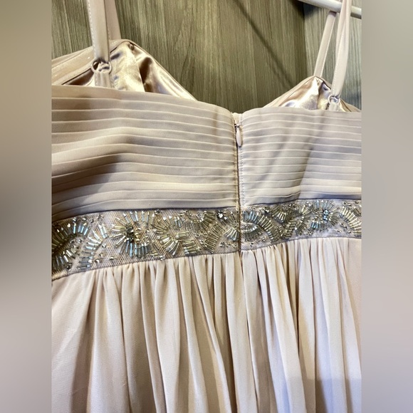 2 BRAND NEW beige Prom/Bridesmaid/Bridal/formal/cocktail dresses in S(US2-4) - Picture 5 of 6